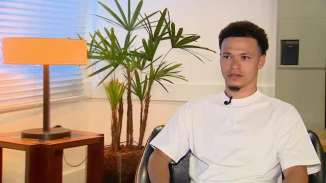 中国体育-三镇中场畅谈独闯武汉：找回自我！曾接受心理辅导