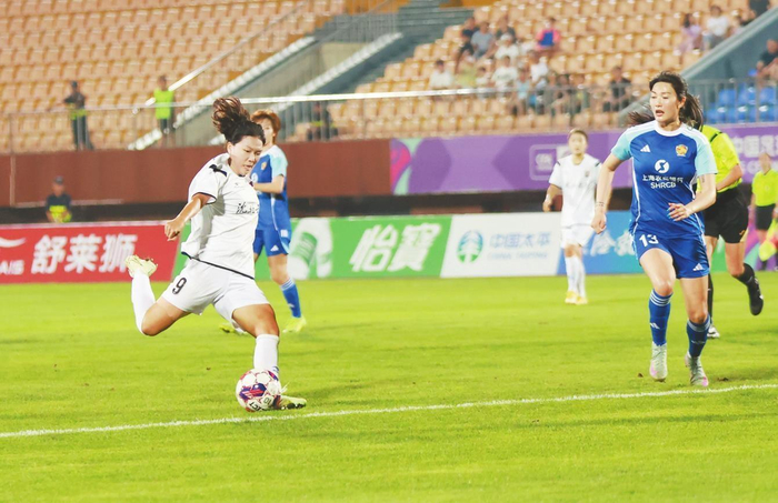 体育社区-从国脚数量看辽宁足球复苏|辽宁日报|大连英博队|英博|辽宁女足|大连人_新浪体育_新浪新闻